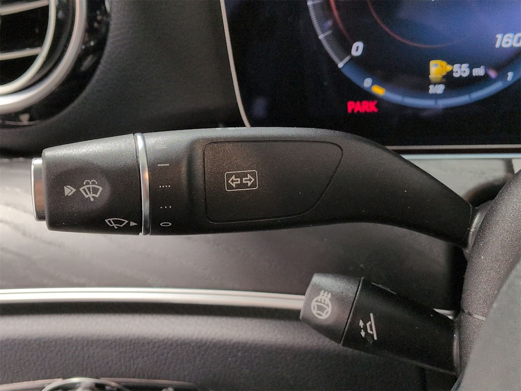 Thumbnail: 2023 Mercedes-Benz E-Class - 34