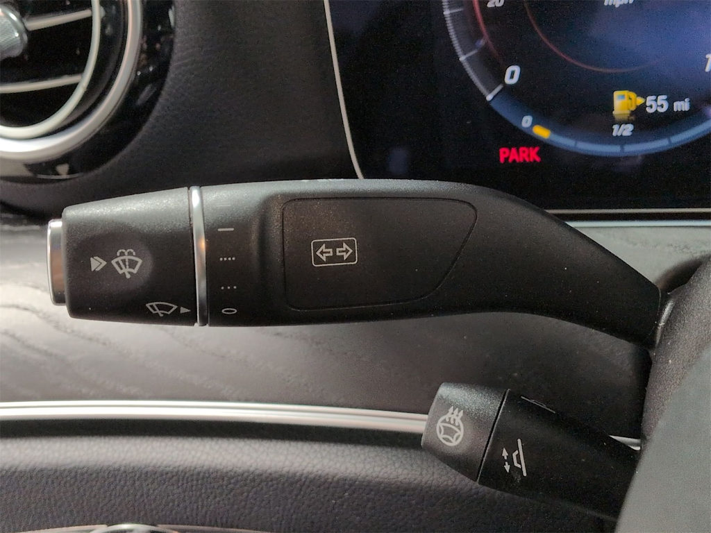 Thumbnail: 2023 Mercedes-Benz E-Class - 33