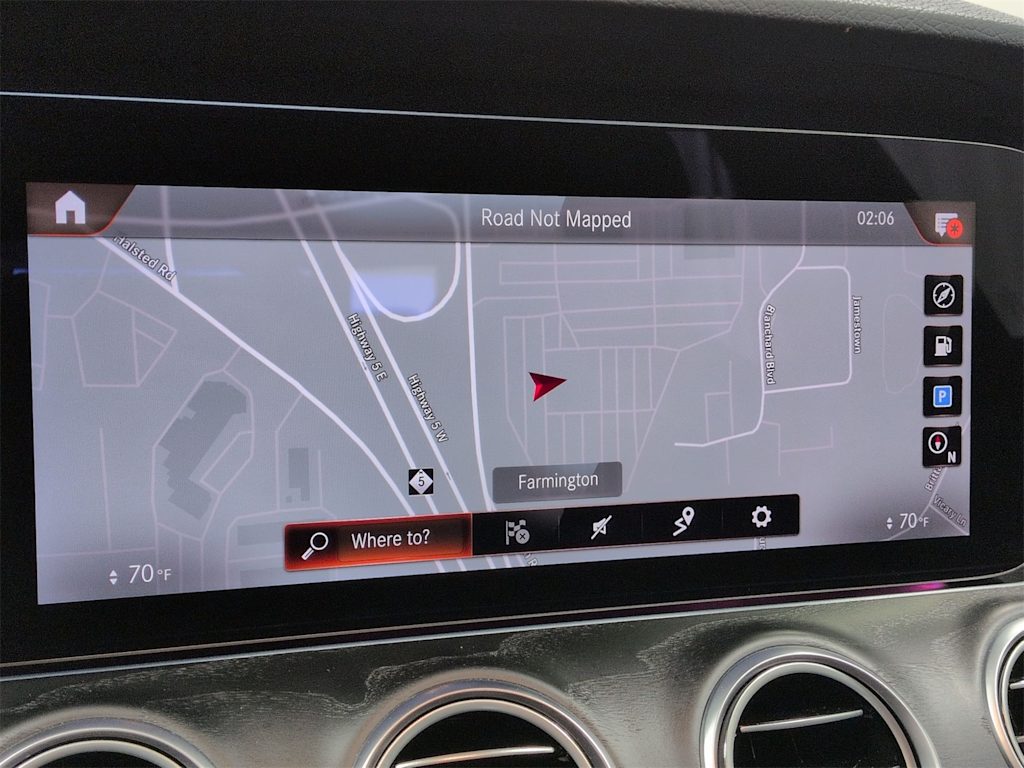 Thumbnail: 2023 Mercedes-Benz E-Class - 35