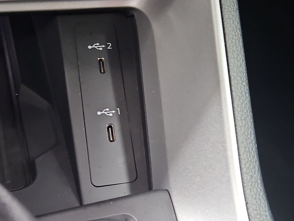 Thumbnail: 2024 Audi Q3 - 16