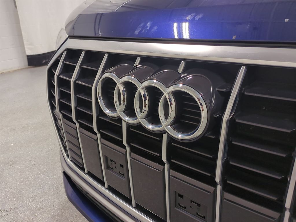 Thumbnail: 2021 Audi Q3 - 7
