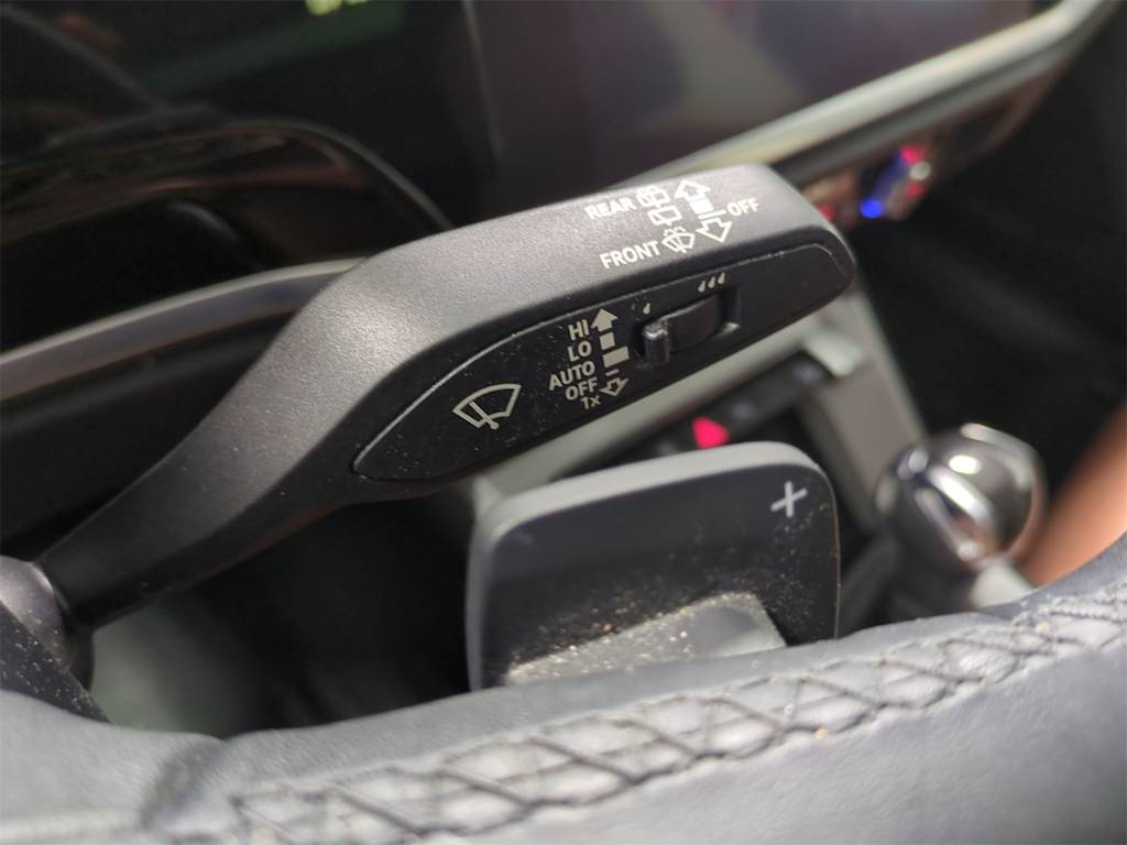 Thumbnail: 2021 Audi Q3 - 16