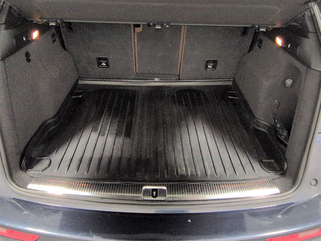 Thumbnail: 2016 Audi Q5 - 18