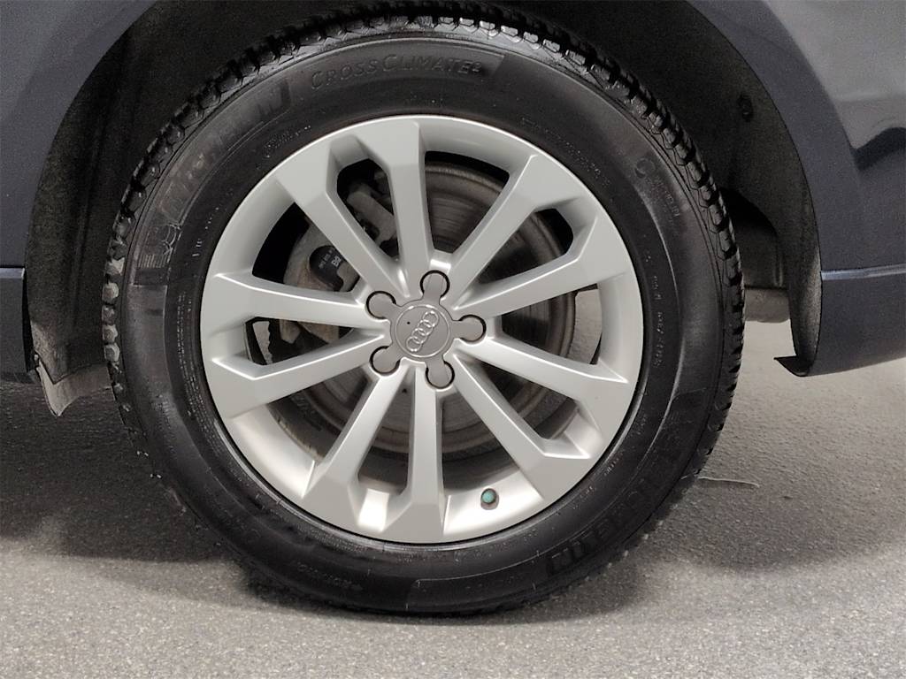 Thumbnail: 2016 Audi Q5 - 8