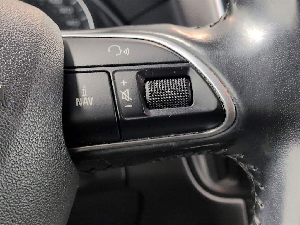 Thumbnail: 2016 Audi Q5 - 33