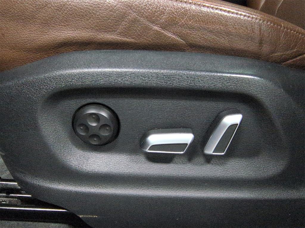 Thumbnail: 2016 Audi Q5 - 27