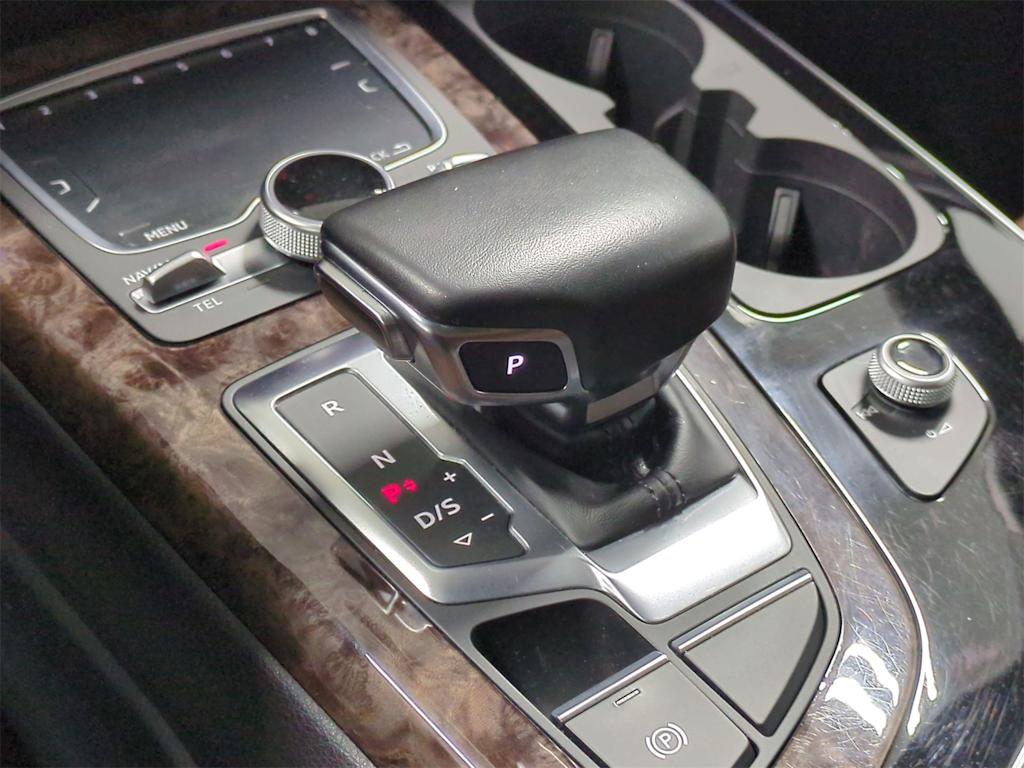 Thumbnail: 2018 Audi Q7 - 37