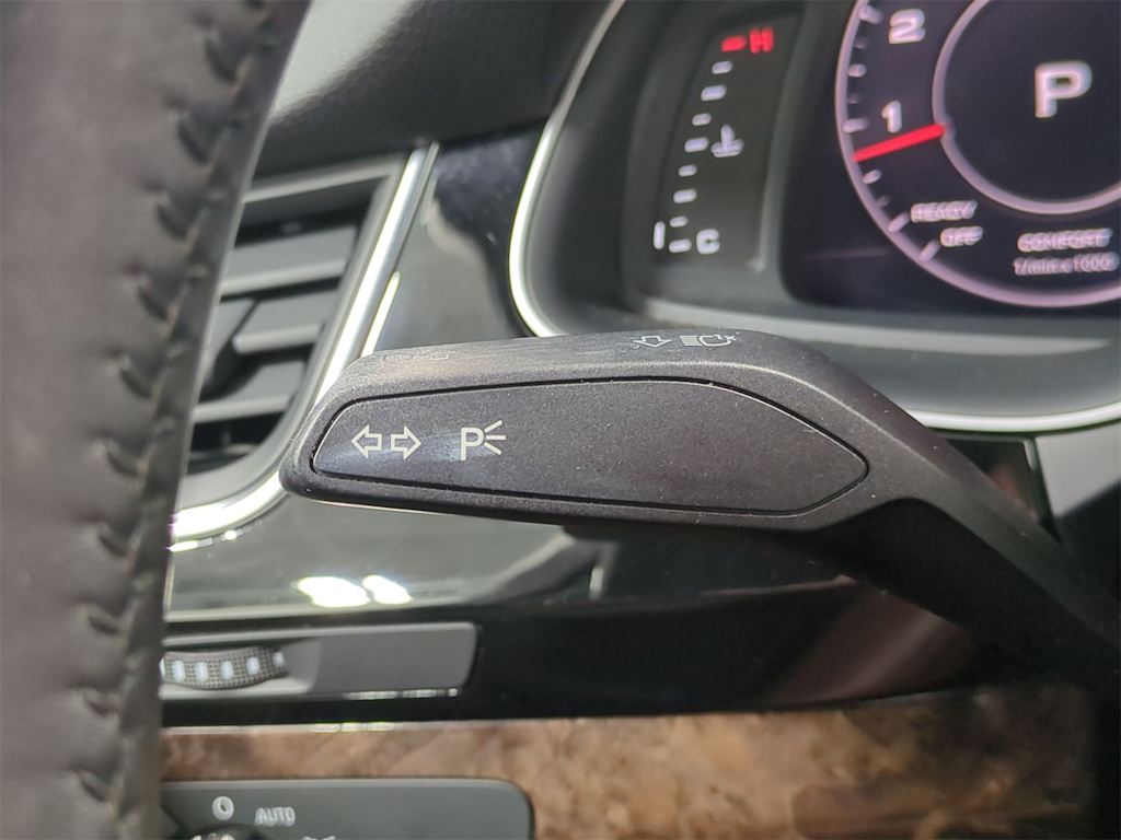 Thumbnail: 2018 Audi Q7 - 33