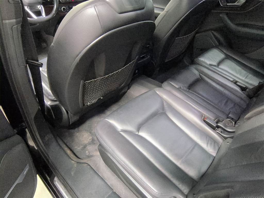 Thumbnail: 2018 Audi Q7 - 13