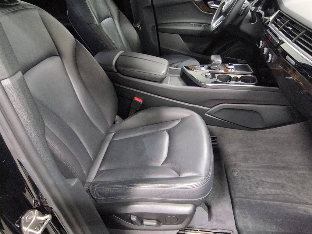 Thumbnail: 2018 Audi Q7 - 12