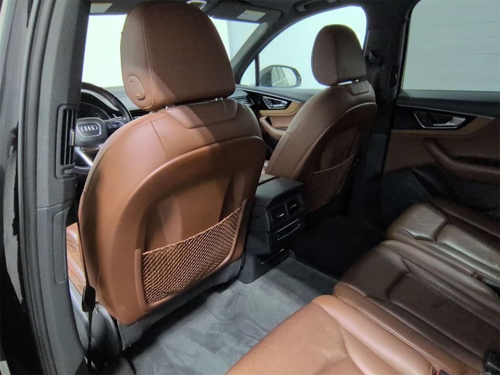 Thumbnail: 2017 Audi Q7 - 13