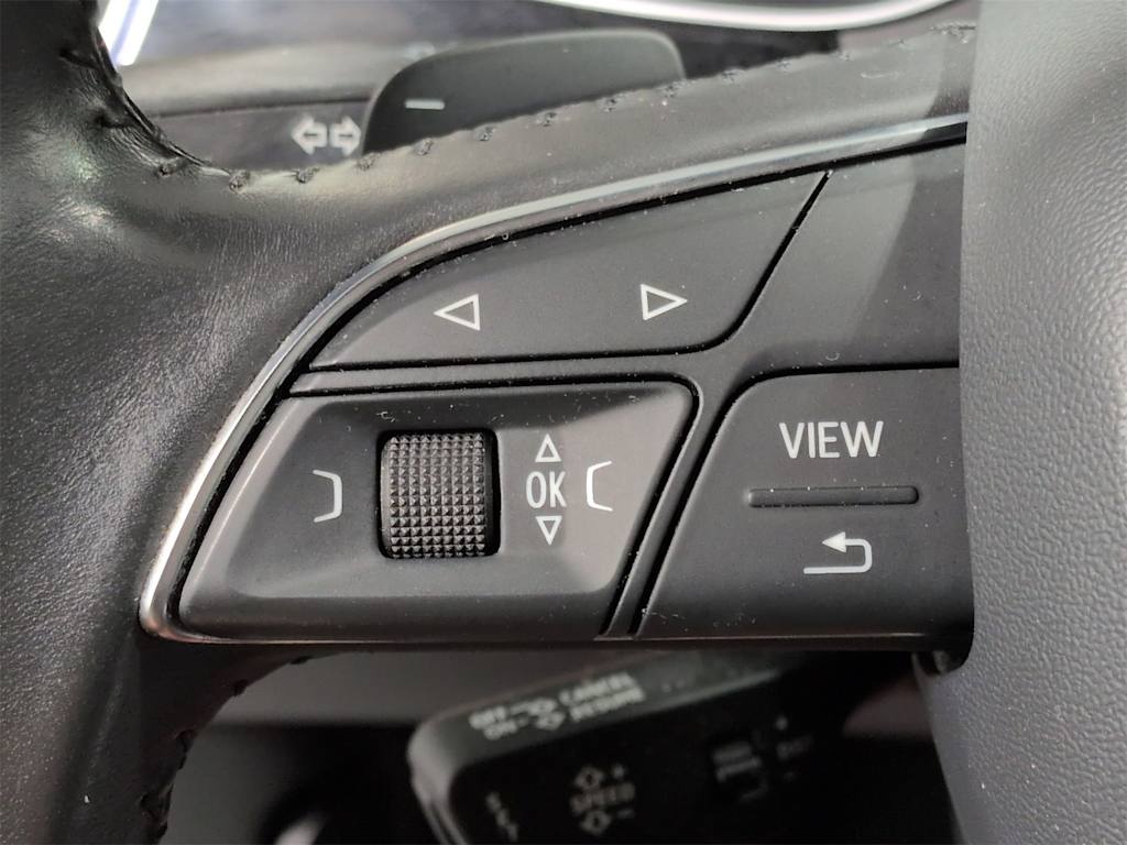 Thumbnail: 2017 Audi Q7 - 32