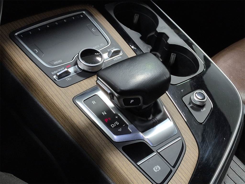 Thumbnail: 2017 Audi Q7 - 39