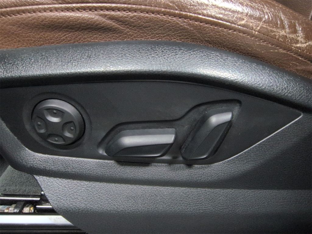 Thumbnail: 2017 Audi Q7 - 27