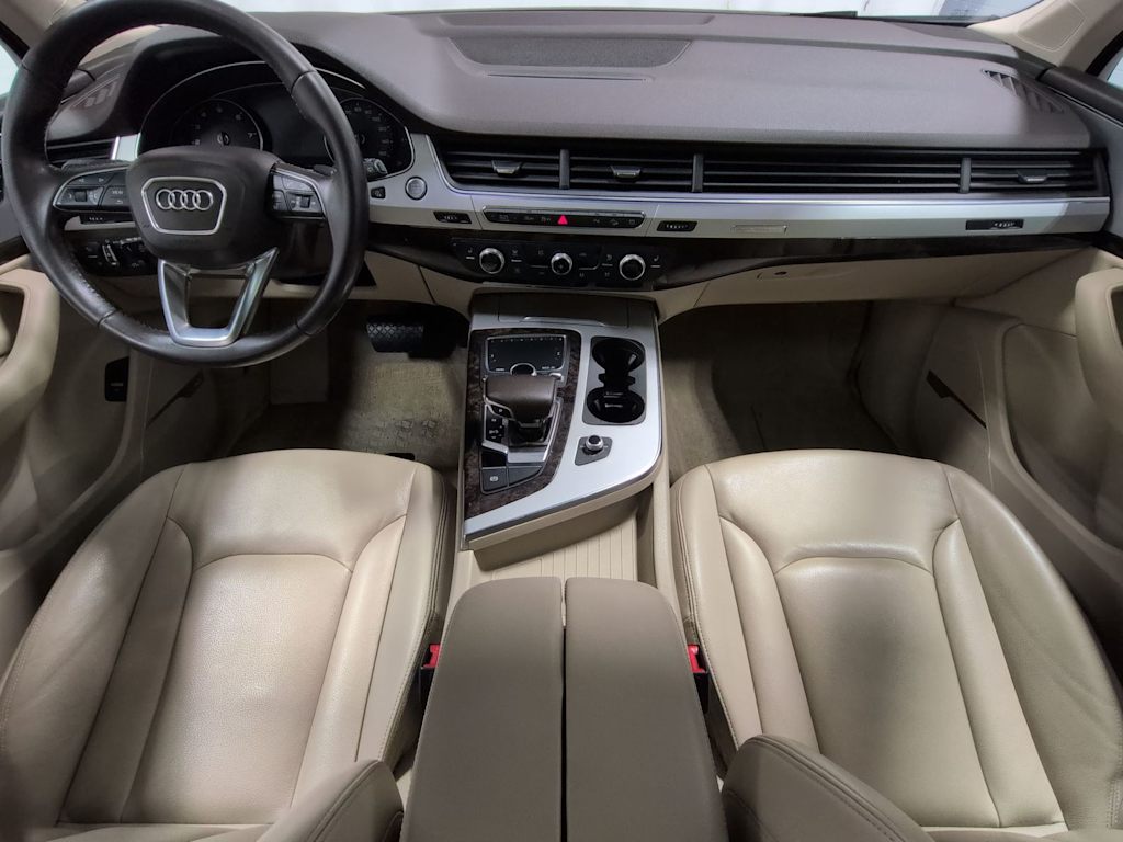 Thumbnail: 2018 Audi Q7 - 9