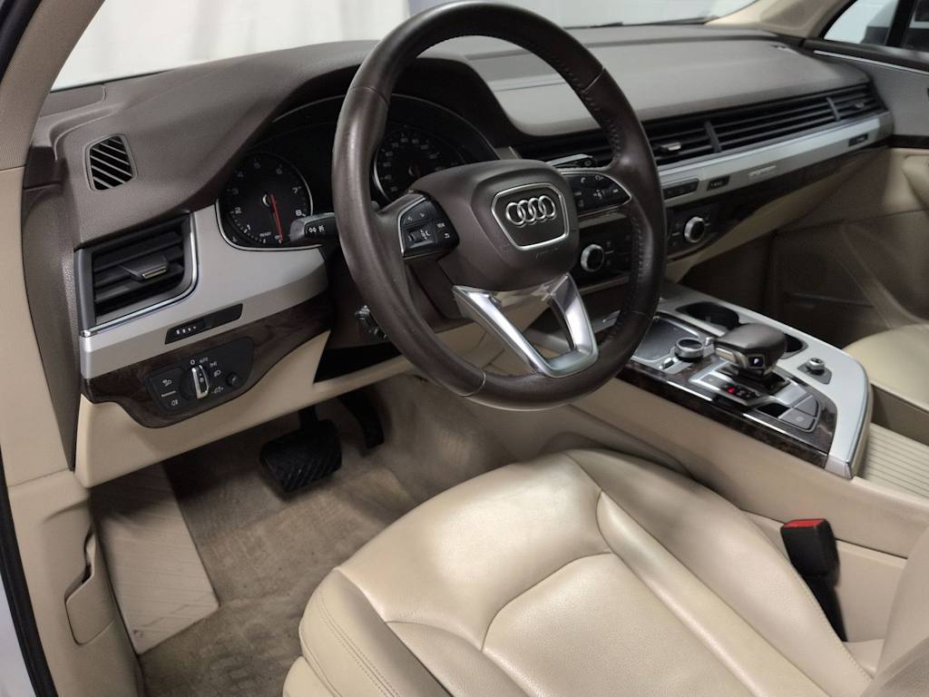 Thumbnail: 2018 Audi Q7 - 2