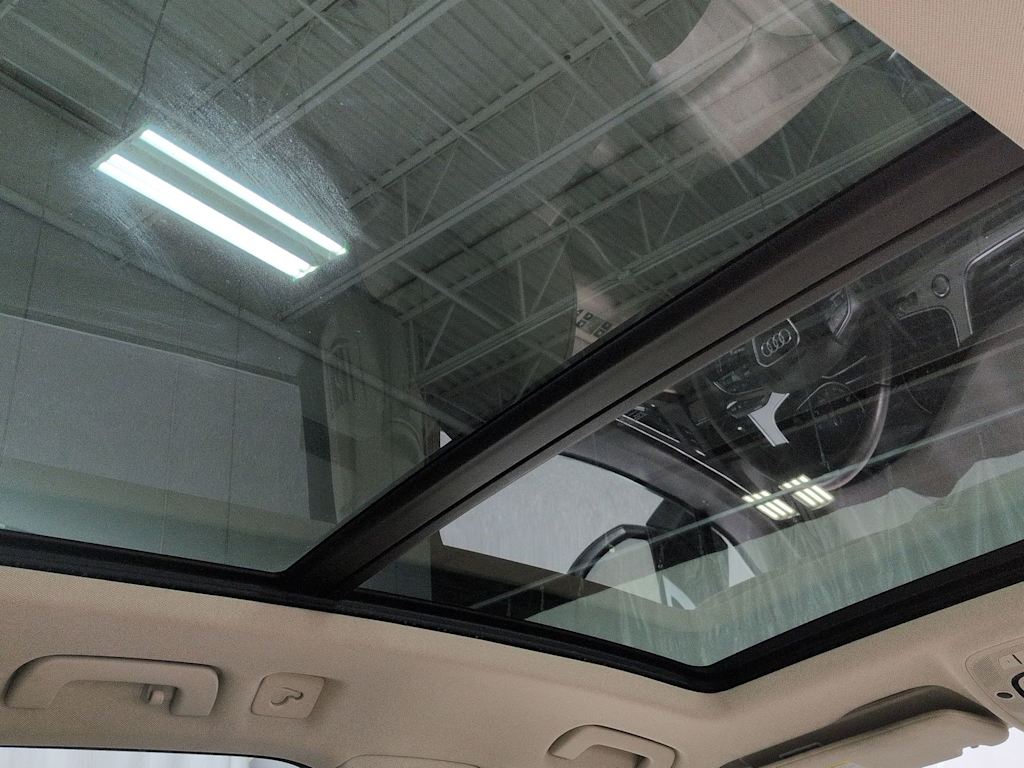 Thumbnail: 2018 Audi Q7 - 30