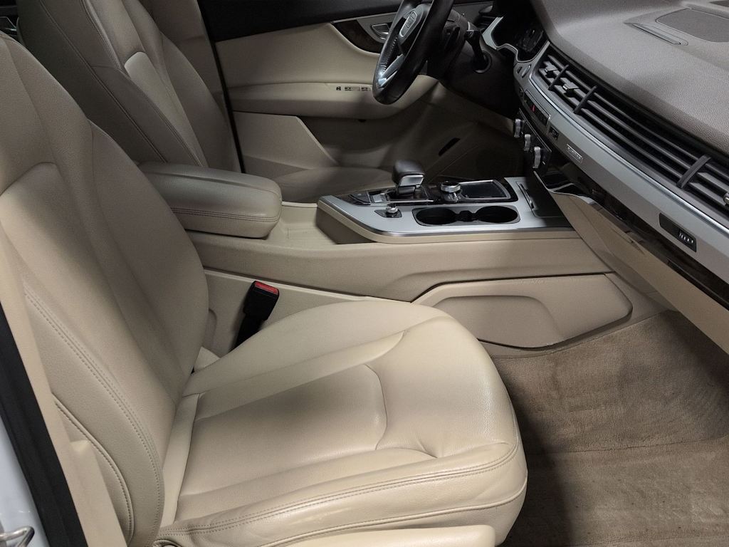 Thumbnail: 2018 Audi Q7 - 11