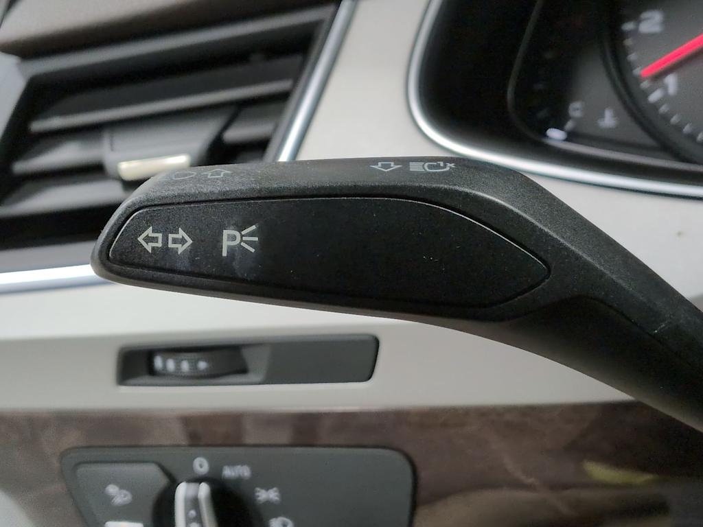 Thumbnail: 2018 Audi Q7 - 33