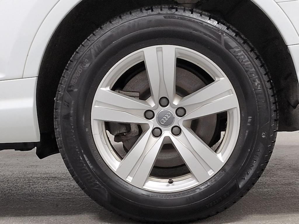 Thumbnail: 2018 Audi Q7 - 8