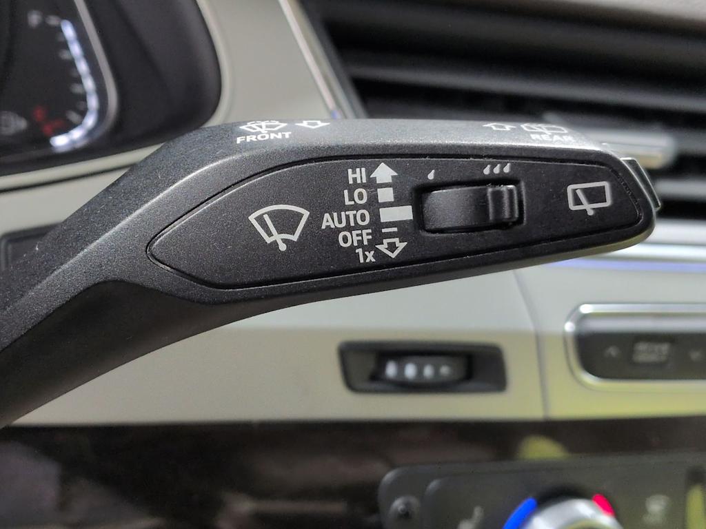 Thumbnail: 2018 Audi Q7 - 15