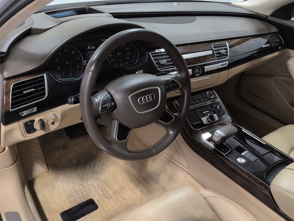 Thumbnail: 2015 Audi A8 - 2