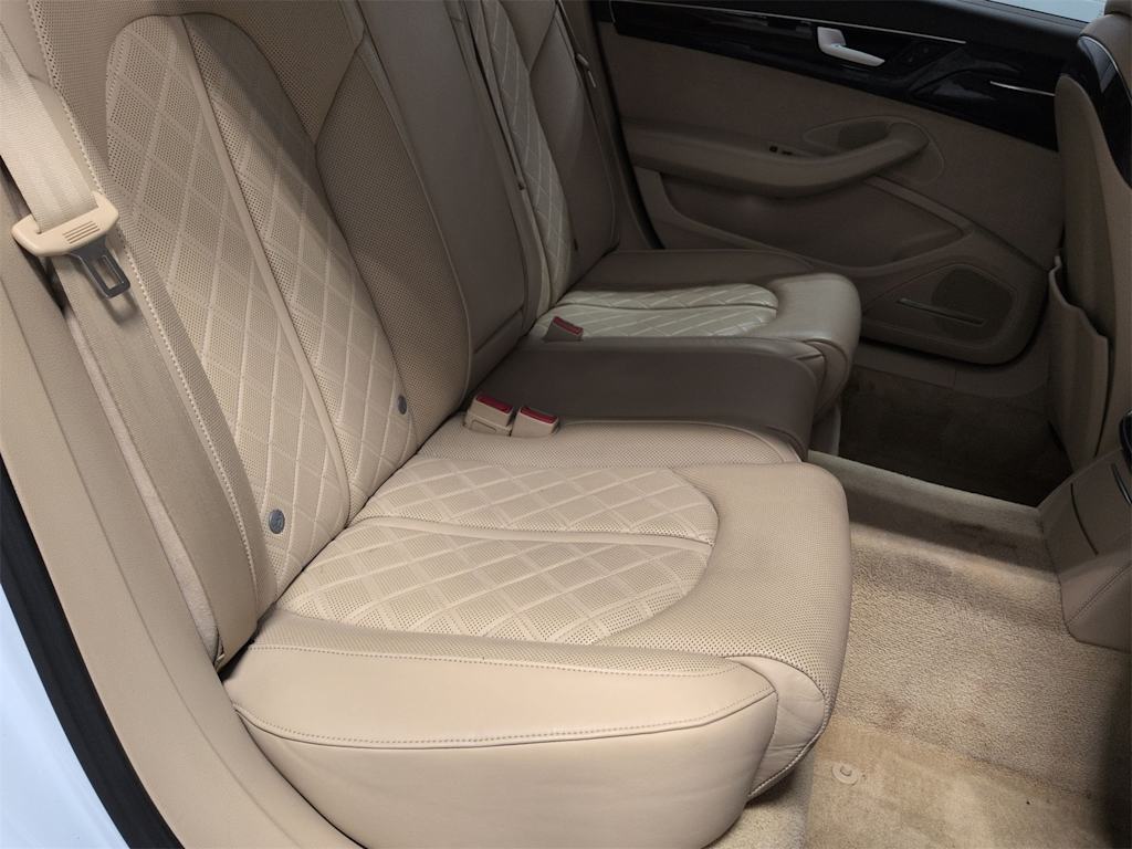 Thumbnail: 2015 Audi A8 - 30