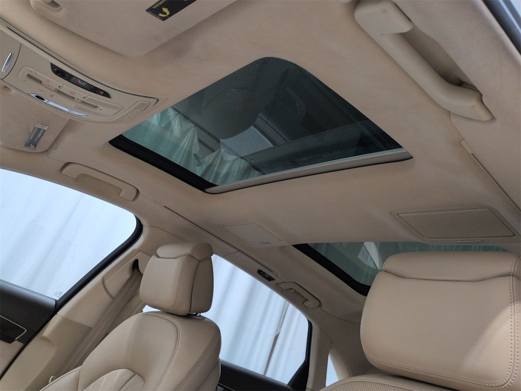 Thumbnail: 2015 Audi A8 - 28