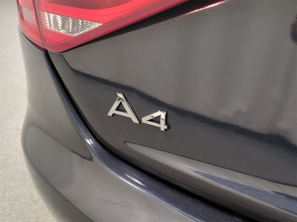 Thumbnail: 2012 Audi A4 - 25
