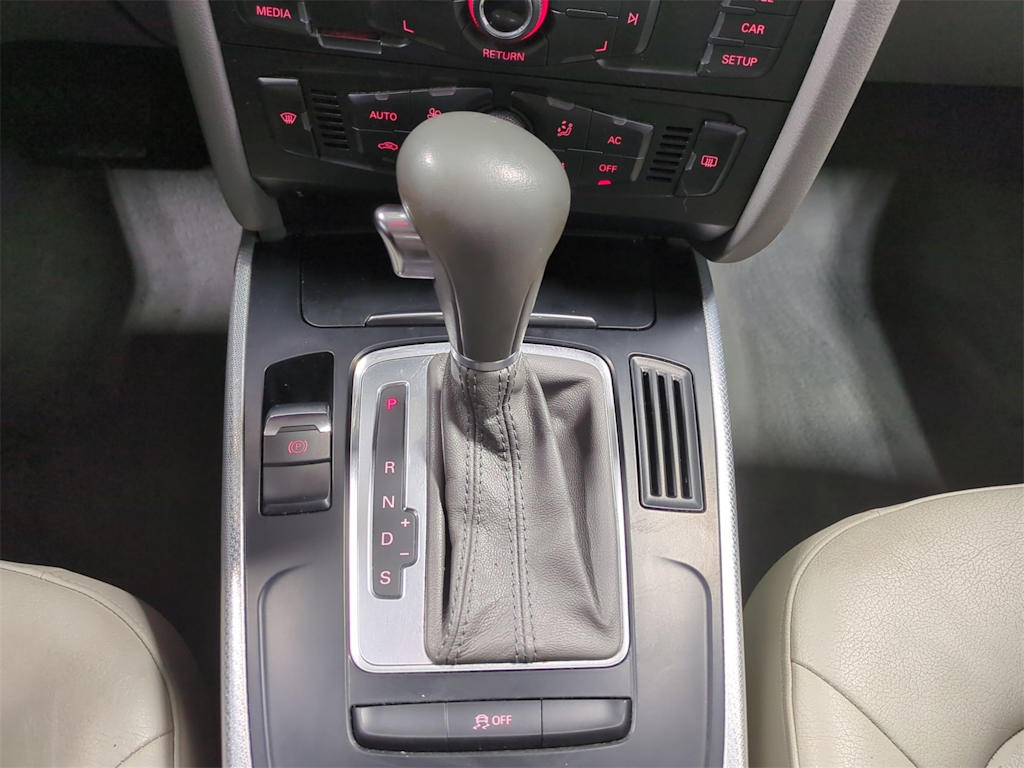 Thumbnail: 2012 Audi A4 - 15