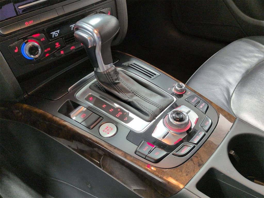 Thumbnail: 2015 Audi A4 - 16