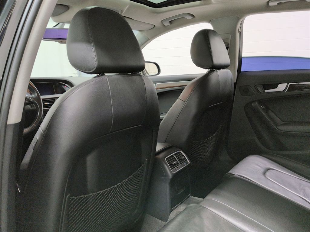 Thumbnail: 2015 Audi A4 - 13