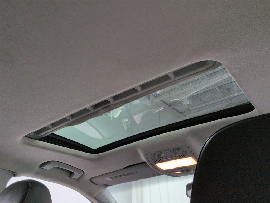 Thumbnail: 2015 Audi A4 - 30