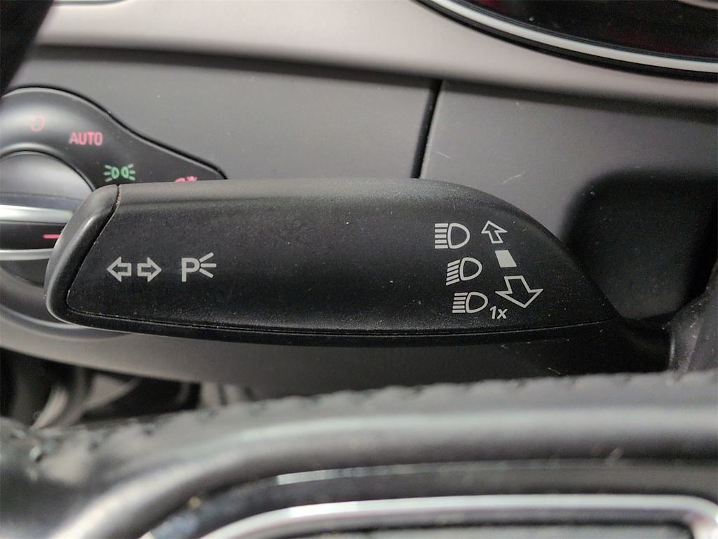 Thumbnail: 2015 Audi A4 - 15