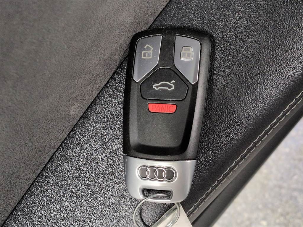 Thumbnail: 2018 Audi S5 - 18