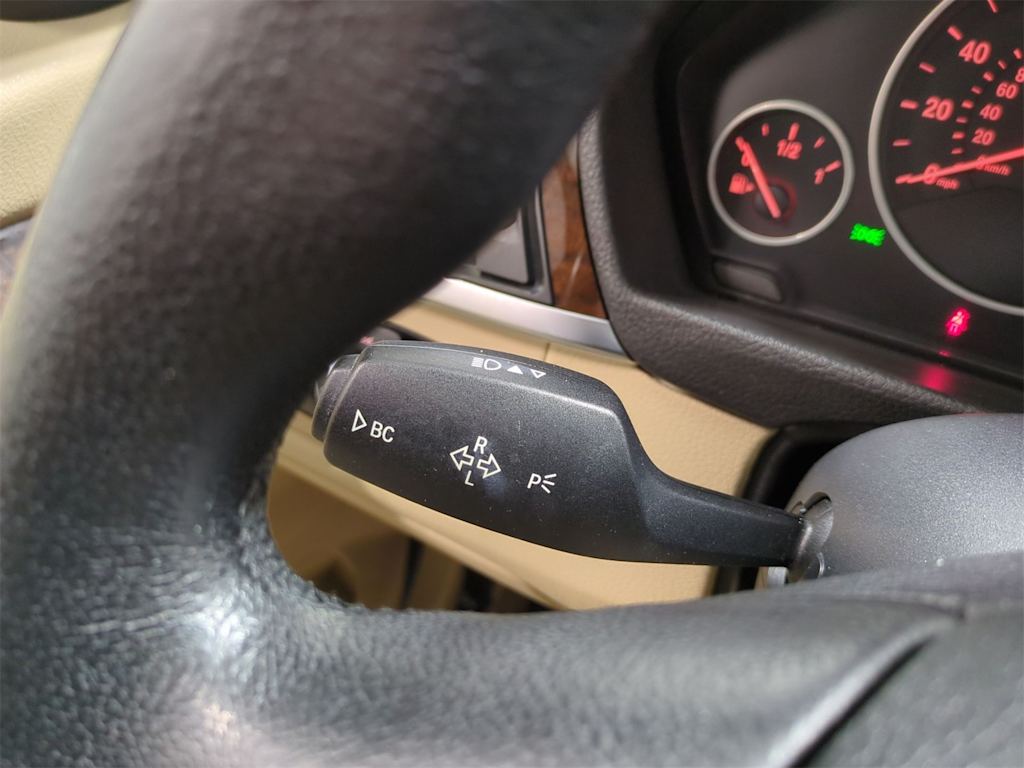 2015 BMW 3 Series 328xi 34