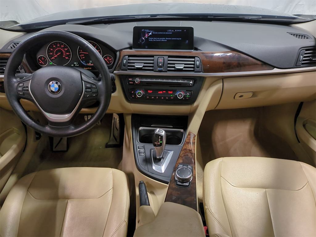 2015 BMW 3 Series 328xi 10
