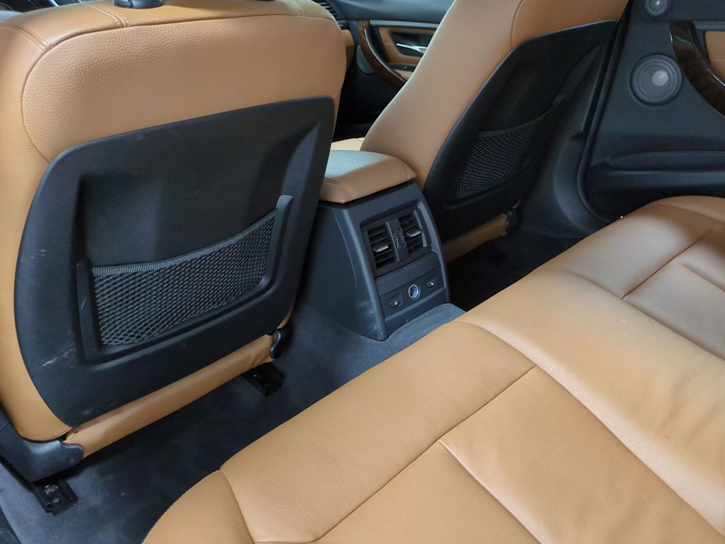 Thumbnail: 2013 BMW 3 Series - 13