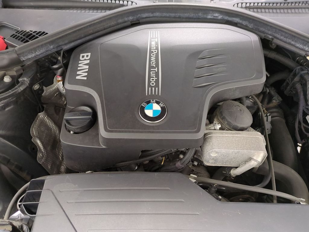 Thumbnail: 2013 BMW 3 Series - 9