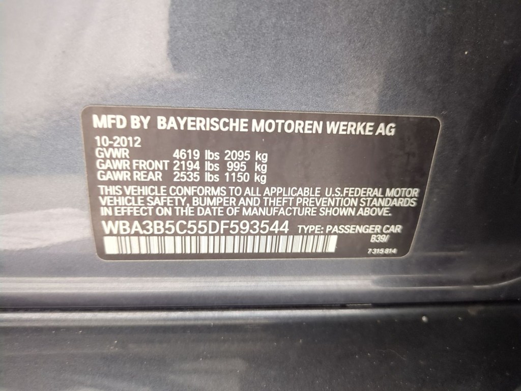 Thumbnail: 2013 BMW 3 Series - 20