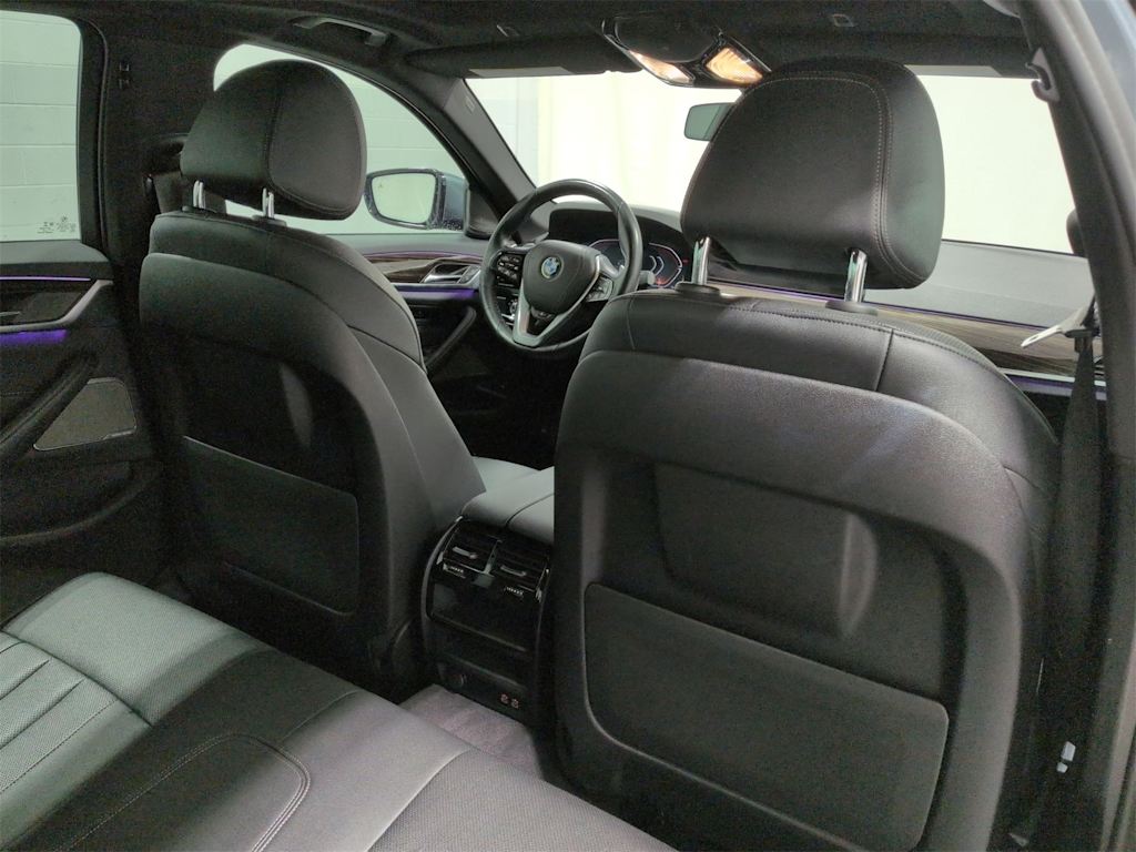 Thumbnail: 2021 BMW 5 Series - 11