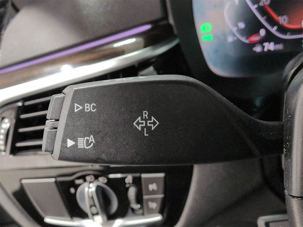 Thumbnail: 2021 BMW 5 Series - 34