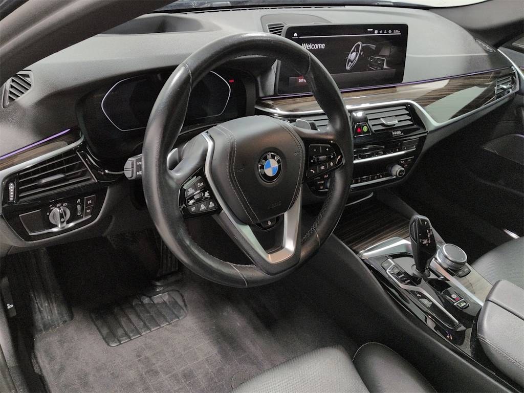 Thumbnail: 2021 BMW 5 Series - 2