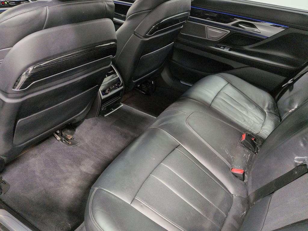 Thumbnail: 2020 BMW 7 Series - 12