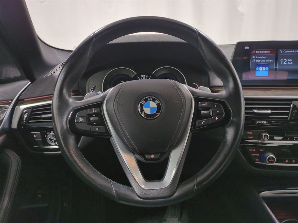 Thumbnail: 2018 BMW 5 Series - 14