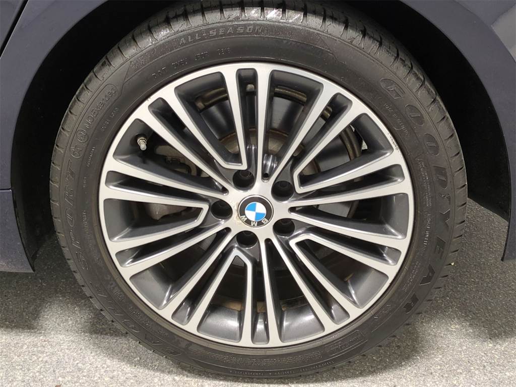 Thumbnail: 2018 BMW 5 Series - 8