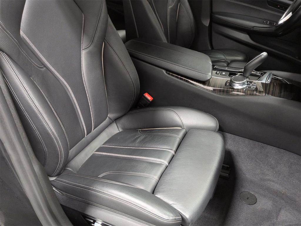 Thumbnail: 2018 BMW 5 Series - 8