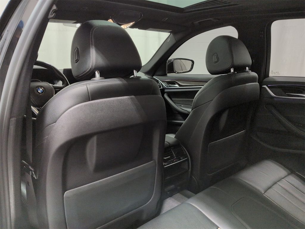 Thumbnail: 2018 BMW 5 Series - 9