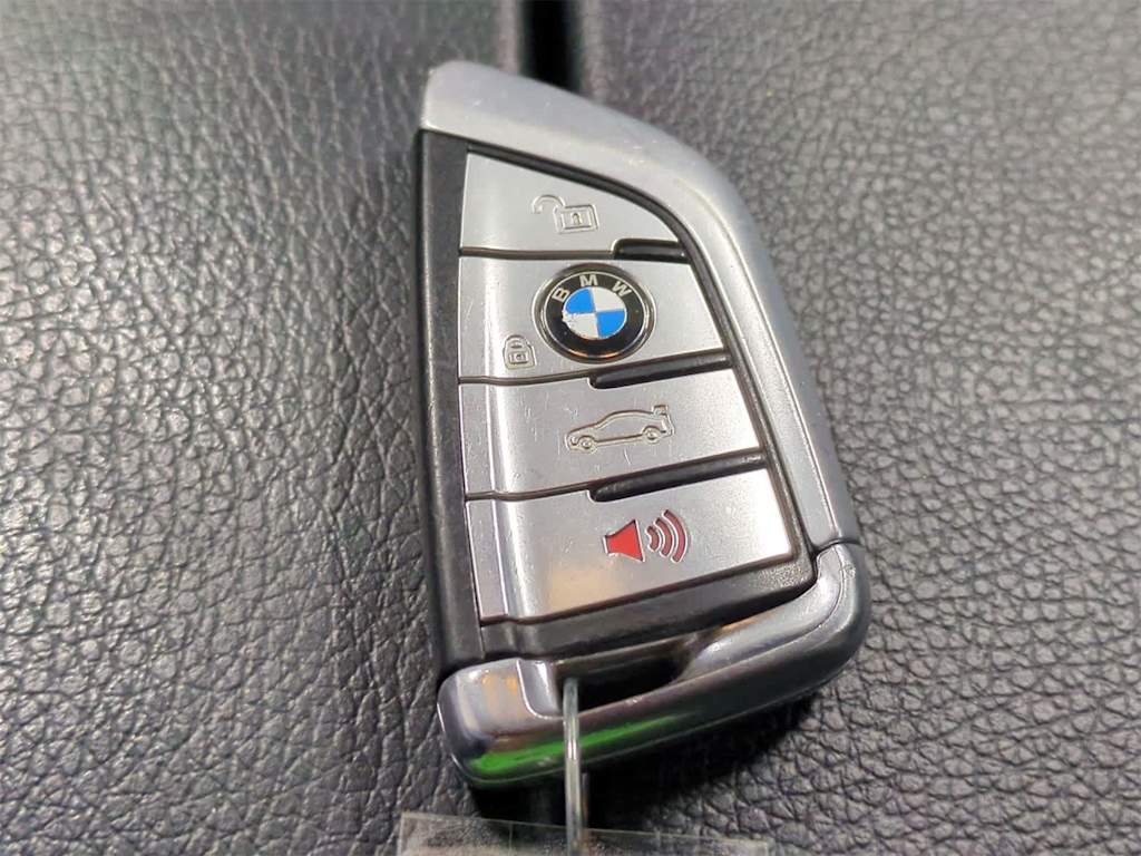 Thumbnail: 2019 BMW 5 Series - 18