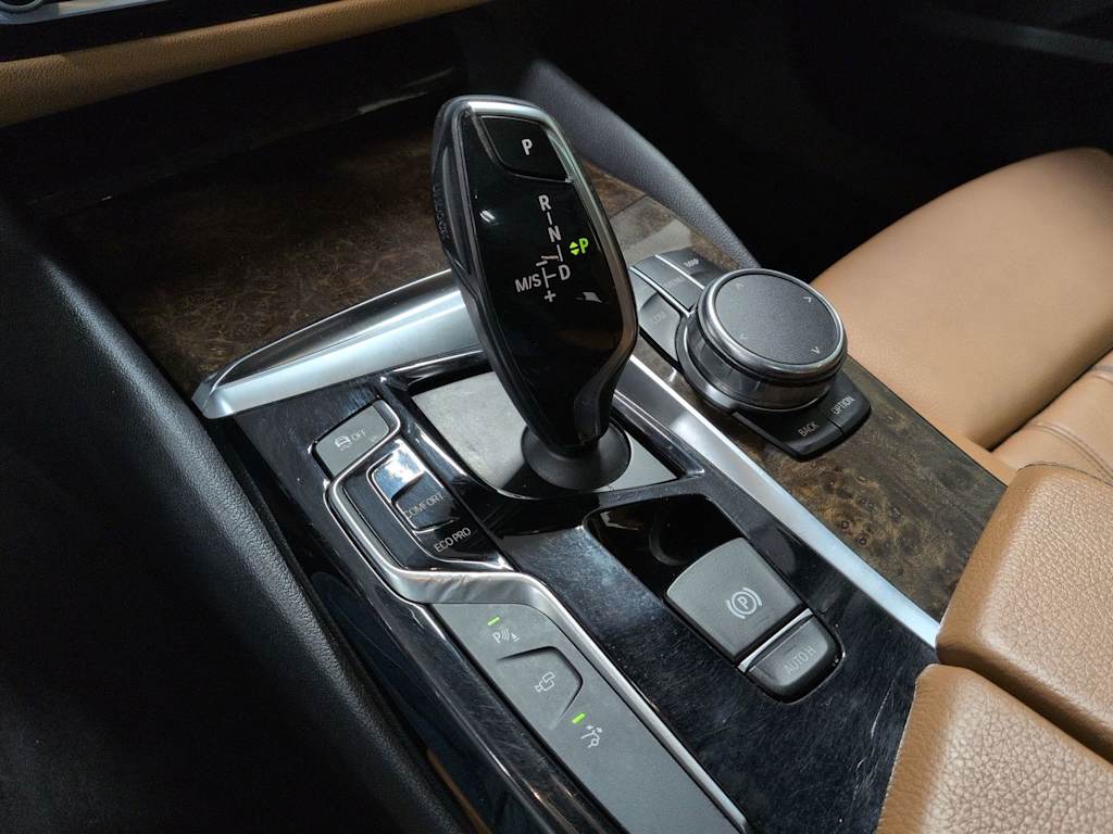 Thumbnail: 2018 BMW 6 Series - 16